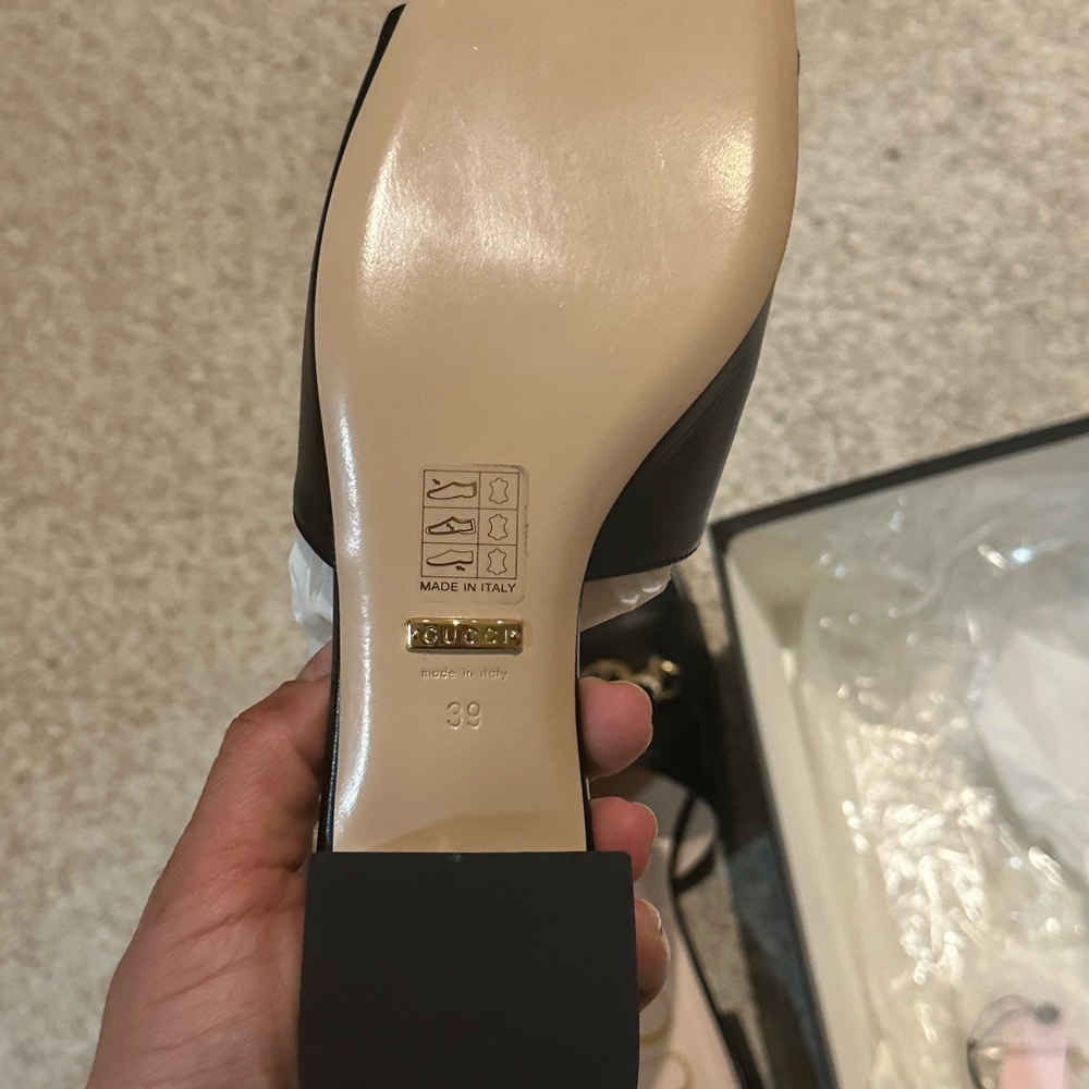 Gucci - Picture 6 of 9